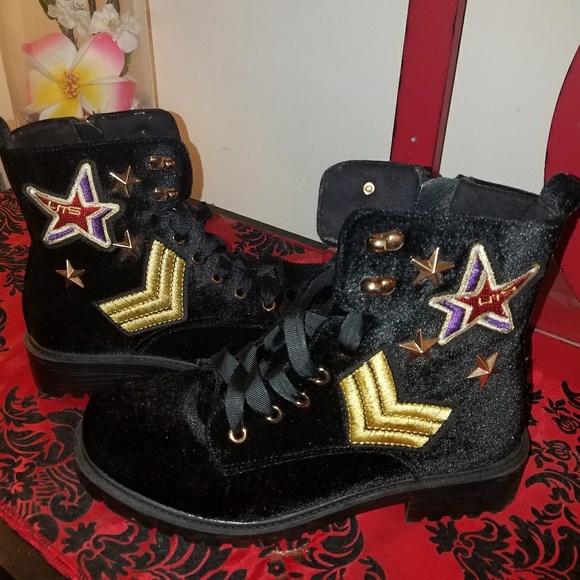 Black Suede  boots (never worn) - Picture 4 of 6